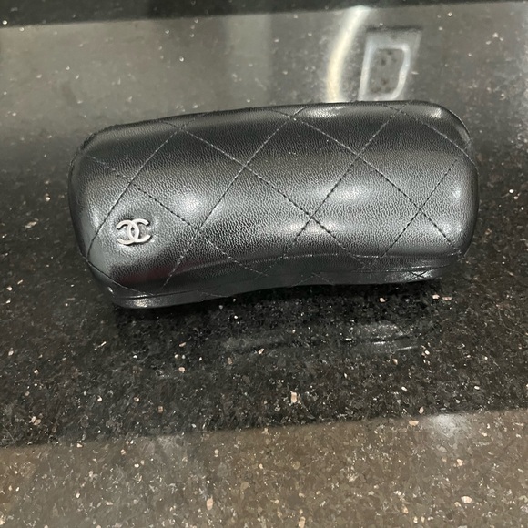 Authentic Chanel Sunglasses - Picture 5 of 5